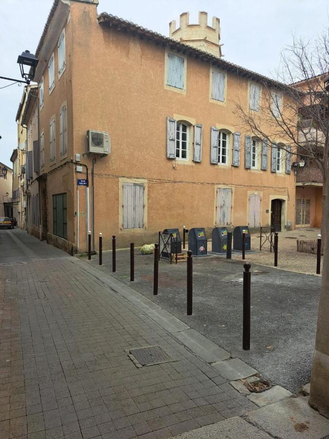 Le Bonheur -Studio Terrasse Centre-Ville - LʼIsle-sur-la-Sorgue Eksteriør bilde